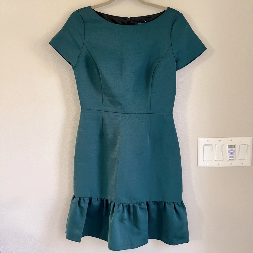 BROOKS BROTHERS Green Ruffled Sheath Dress Women’s Size 2